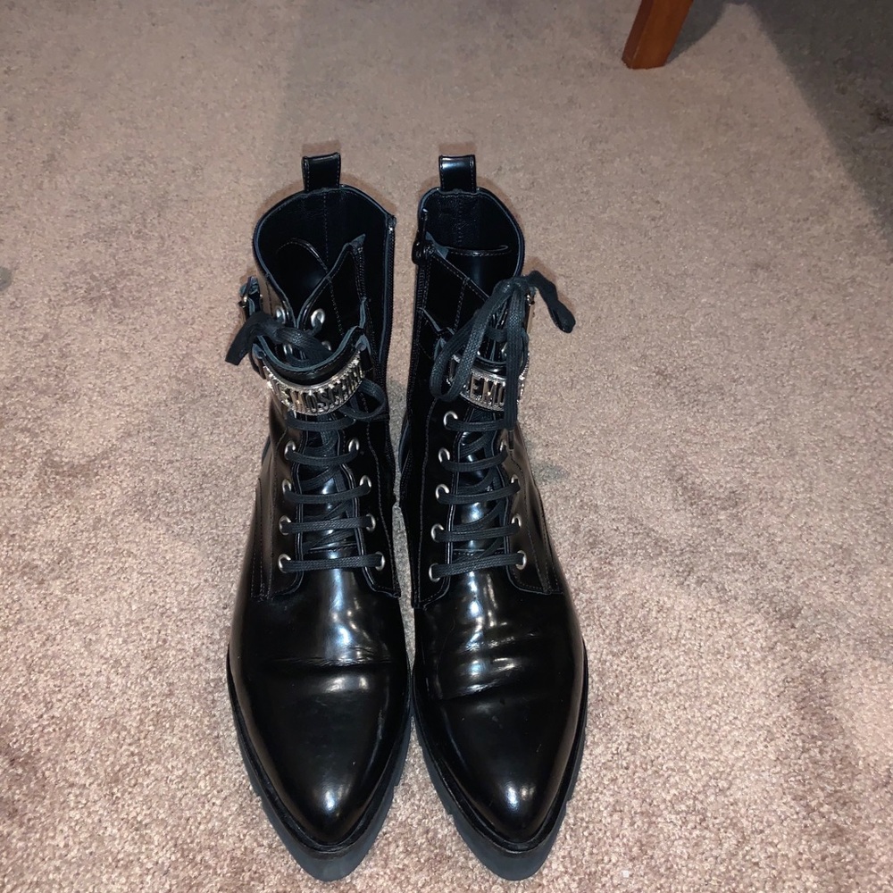 Love Moschino Booties